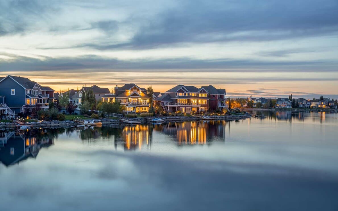 Exteriors of the Estate Home Collection at Lake Summerside by Brookfield Residential in Edmonton