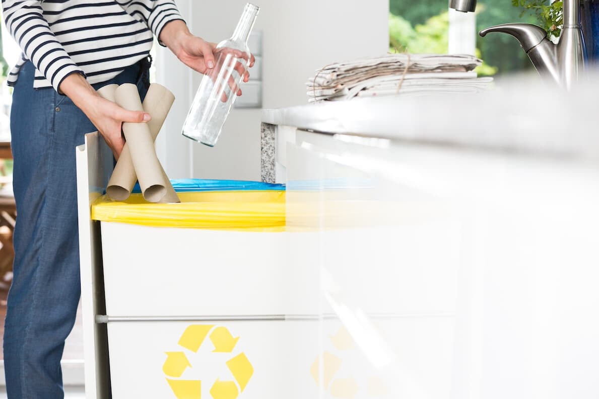 20 DIY Indoor and Kitchen Recycling Bin Ideas